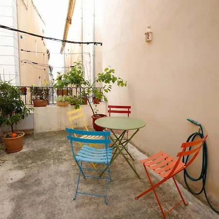 Holiday home Batisse De Village 180 M Carre Aniane
